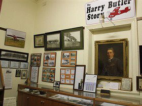 Minlaton Museum - Phillip Island Accommodation 0