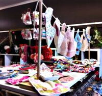 Under The Oak Handmade Gallery and Gifts - Phillip Island Accommodation