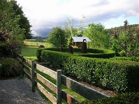 Mole Creek TAS Phillip Island Accommodation