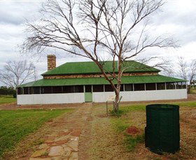 Tennant Creek Telegraph Station - Phillip Island Accommodation 0