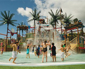 Wet 'n' Wild Water World - Phillip Island Accommodation 0
