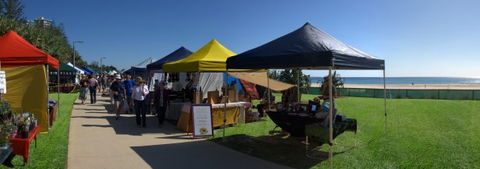 Burleigh Heads Markets - Phillip Island Accommodation 7