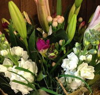 Alpine Blooms Florist Mansfield - Phillip Island Accommodation