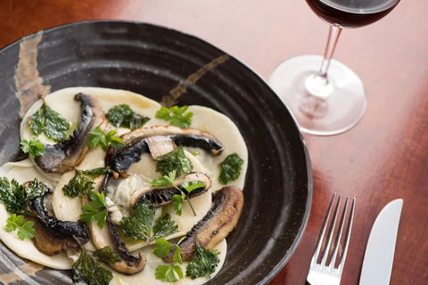 Saint Regis Winery, Food & Wine Bar - Phillip Island Accommodation 2