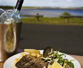 Hedys Restaurant At The Heads Hotel - Phillip Island Accommodation 0