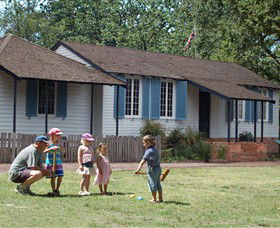 La Trobe's Cottage - Phillip Island Accommodation 0