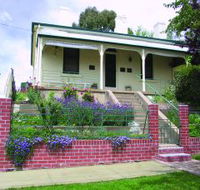 Chifley Home and Education Centre - Phillip Island Accommodation