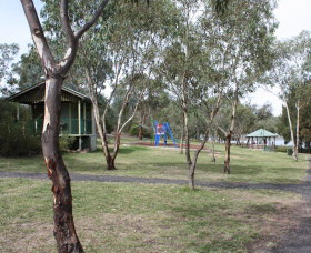Lake Inverell Reserve - Phillip Island Accommodation 1
