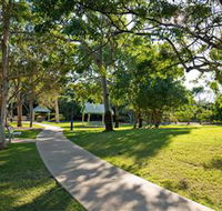 Millennium Esplanade and Tannum Sands Beach - Phillip Island Accommodation