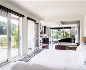 Polperro Winery - Phillip Island Accommodation 5