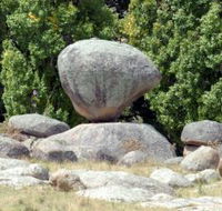 Balancing Rock - Phillip Island Accommodation
