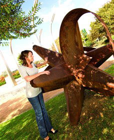 Sculpture Garden Campbelltown - Phillip Island Accommodation 4