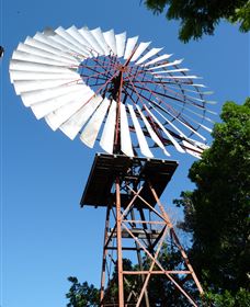Barcaldine Windmill - Phillip Island Accommodation 1