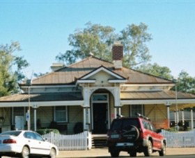 Charleville Pioneers Audio History Board - Phillip Island Accommodation 0