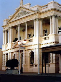 The World Theatre - Phillip Island Accommodation 1