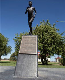 Railway Park Dirranbandi - Phillip Island Accommodation 1