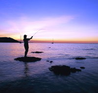 Fishing at Magnetic Island - Phillip Island Accommodation