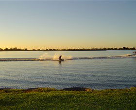 Gum Bend Lake - Phillip Island Accommodation 1