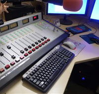 Peak Hill FM Community Radio Station - Phillip Island Accommodation
