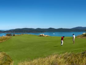 Hamilton Island Golf Club - Phillip Island Accommodation 0