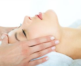 The Port Fairy Day Spa - Phillip Island Accommodation 0