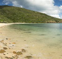 Connie Bay on Keswick Island - Phillip Island Accommodation