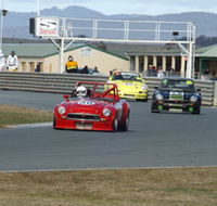 Wakefield Park Motor Racing Circuit - Phillip Island Accommodation