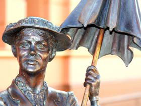 Mary Poppins Statue - Phillip Island Accommodation 0