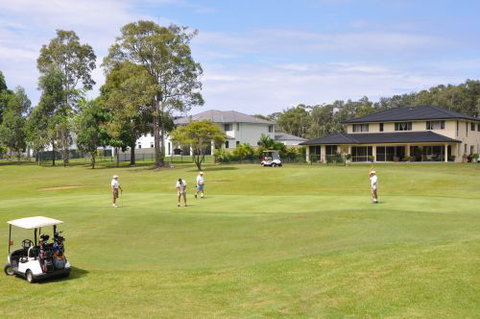 Emerald Downs Golf Course - Phillip Island Accommodation 3