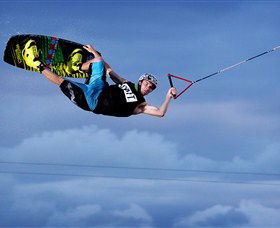 Cable Ski Logan - Phillip Island Accommodation 2