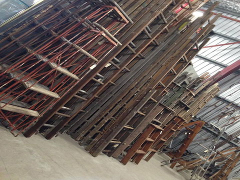 Heaths Old Wares, Collectables & Industrial Antiques - Phillip Island Accommodation 8