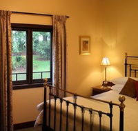 MossGrove Bed and Breakfast - Phillip Island Accommodation