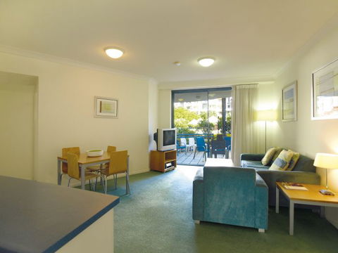 Oaks Calypso Plaza - Phillip Island Accommodation 4