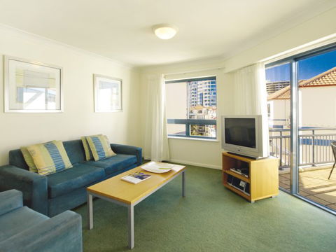 Oaks Calypso Plaza - Phillip Island Accommodation 6