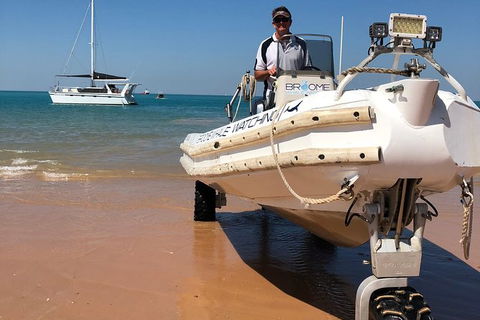 Snubfin Dolphin Eco Cruise From Broome - Phillip Island Accommodation 9