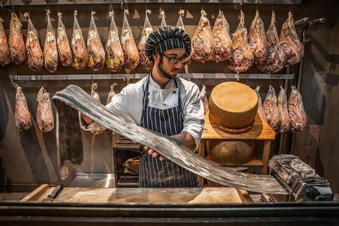 Street Food & Street Art, Backroads & Boroughs - Phillip Island Accommodation 11