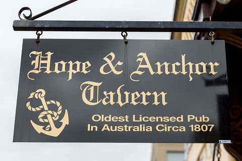 Old Hobart Pub Walking Tour - Phillip Island Accommodation 5