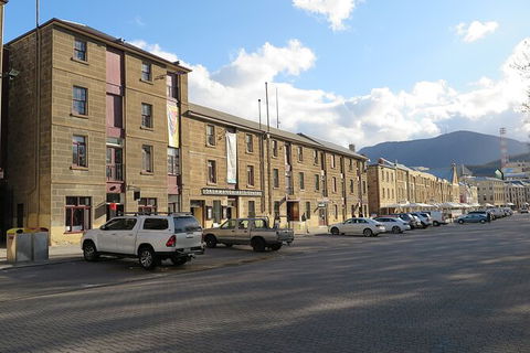 Old Hobart Pub Walking Tour - Phillip Island Accommodation 6