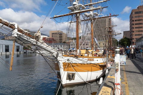 Hobart\'s Best: City, Nature, Wildlife, And Fine Cuisine - Phillip Island Accommodation 1