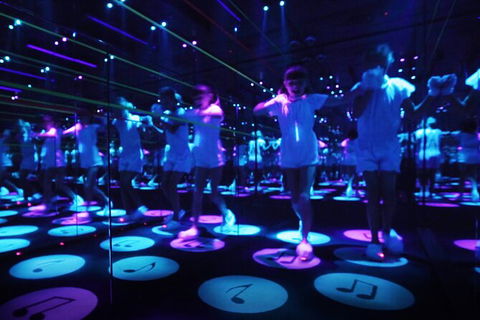 Infinity Attraction In Queensland Admission Ticket - Phillip Island Accommodation 4