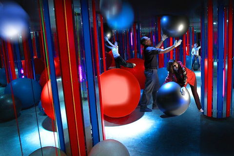 Infinity Attraction In Queensland Admission Ticket - Phillip Island Accommodation 3