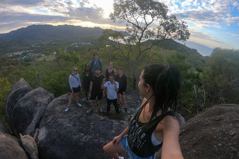 Stray Australia: Brisbane To Cairns - Freestyle Travel Pass - Phillip Island Accommodation 1