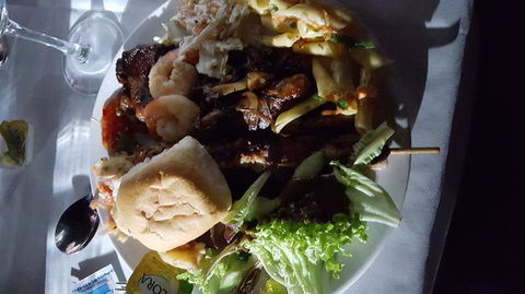 Uluru (Ayers Rock) Sunset With Outback Barbecue Dinner And Star Tour - Phillip Island Accommodation 3