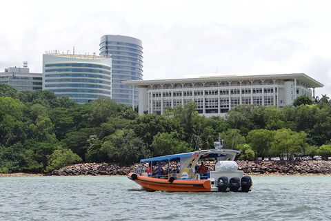 Bombing Of Darwin World War II Tour With Harbour Cruise - Phillip Island Accommodation 15