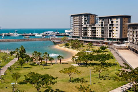 Darwin Hop-on Hop-off Bus Tour - Phillip Island Accommodation 4
