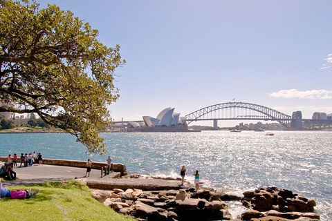 Small-Group Sydney City Tour With Unique Sydney Harbour Cruise - Phillip Island Accommodation 0