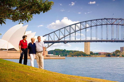 Sydney: Bondi Beach And Kings Cross Tour Plus Sydney Harbour Lunch Cruise - Phillip Island Accommodation 0