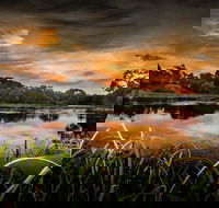 Lake McIntyre - Phillip Island Accommodation