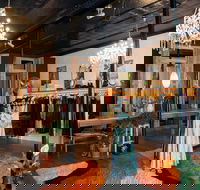 Saloon Design House - Phillip Island Accommodation