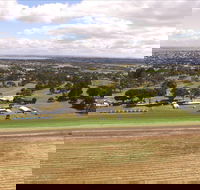 Colac Turf Club - Phillip Island Accommodation